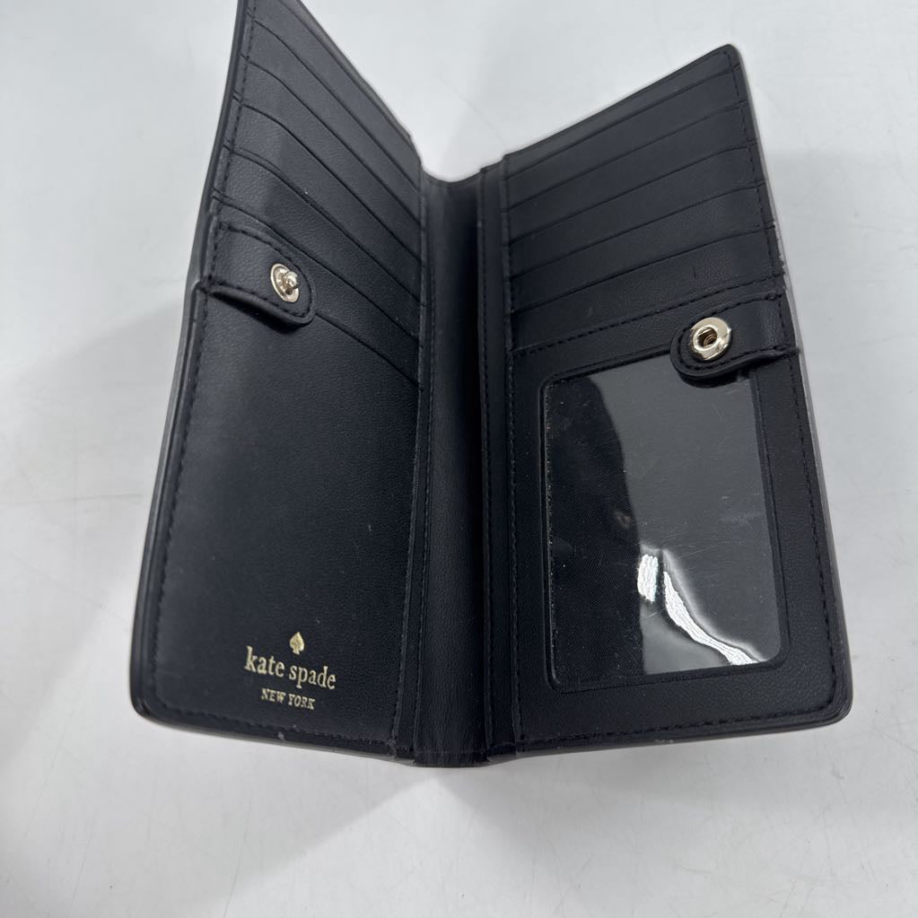 bi-fold wallet