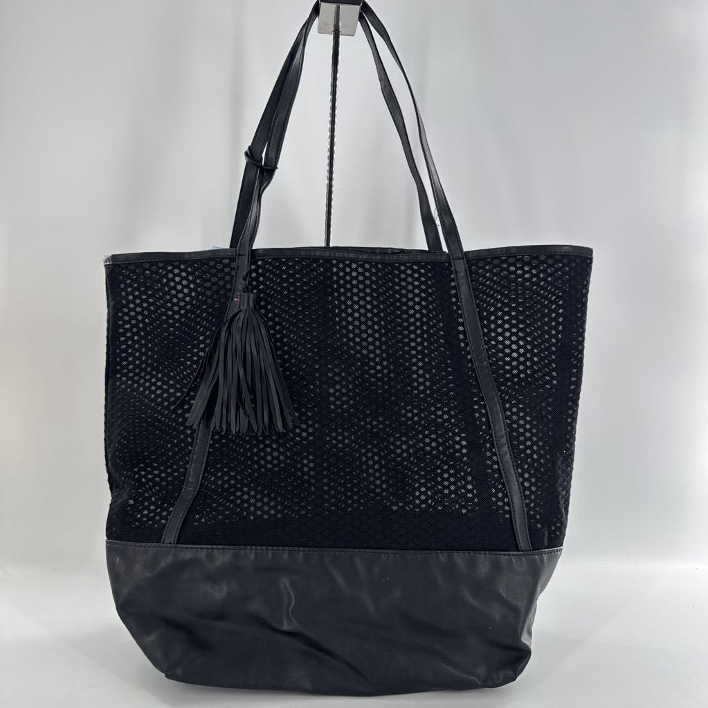 mesh tassel tote