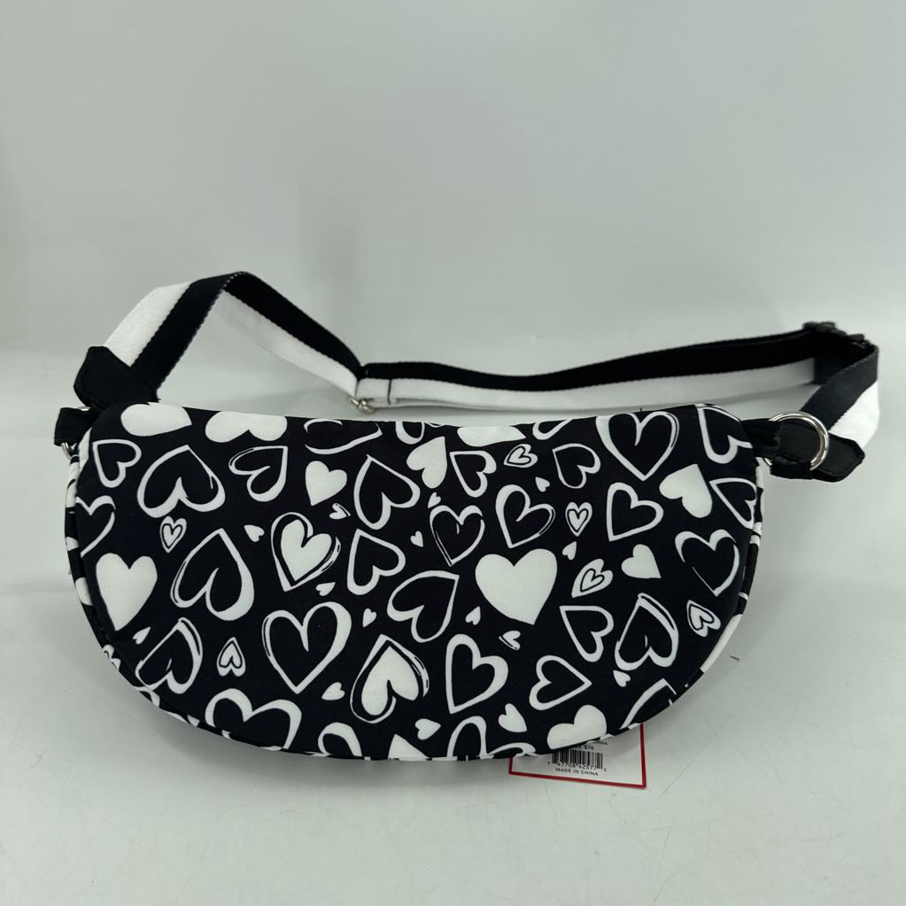 R78 heart belt bag