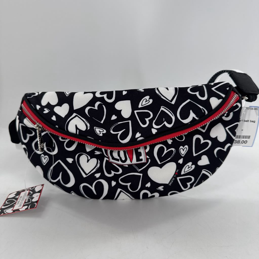 R78 heart belt bag