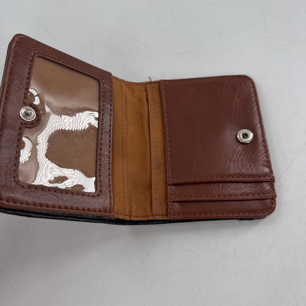 bi-fold wallet