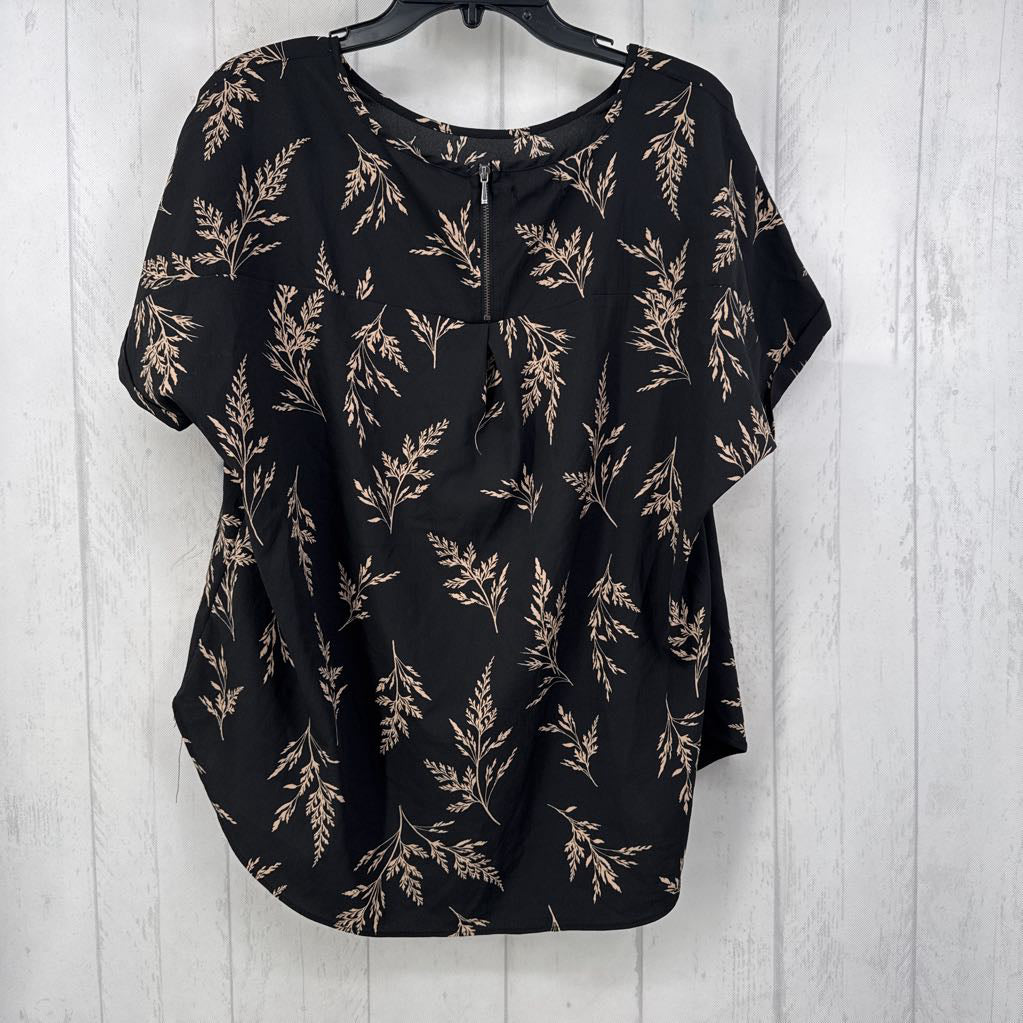 XL leaf print s/s top