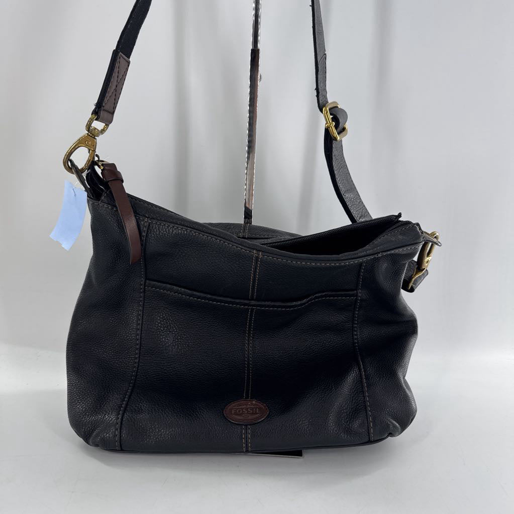 top zip crossbody w/ zip/flap pockets