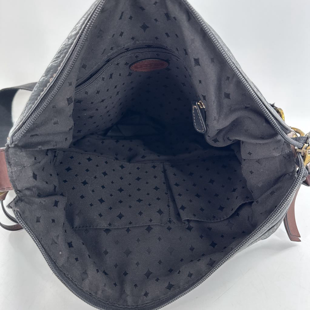 top zip crossbody w/ zip/flap pockets