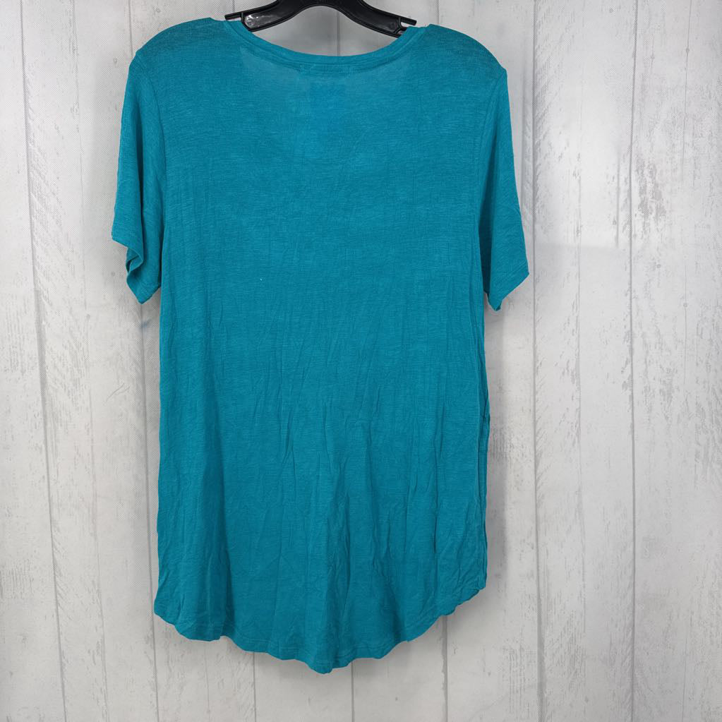L v-neck s/s top