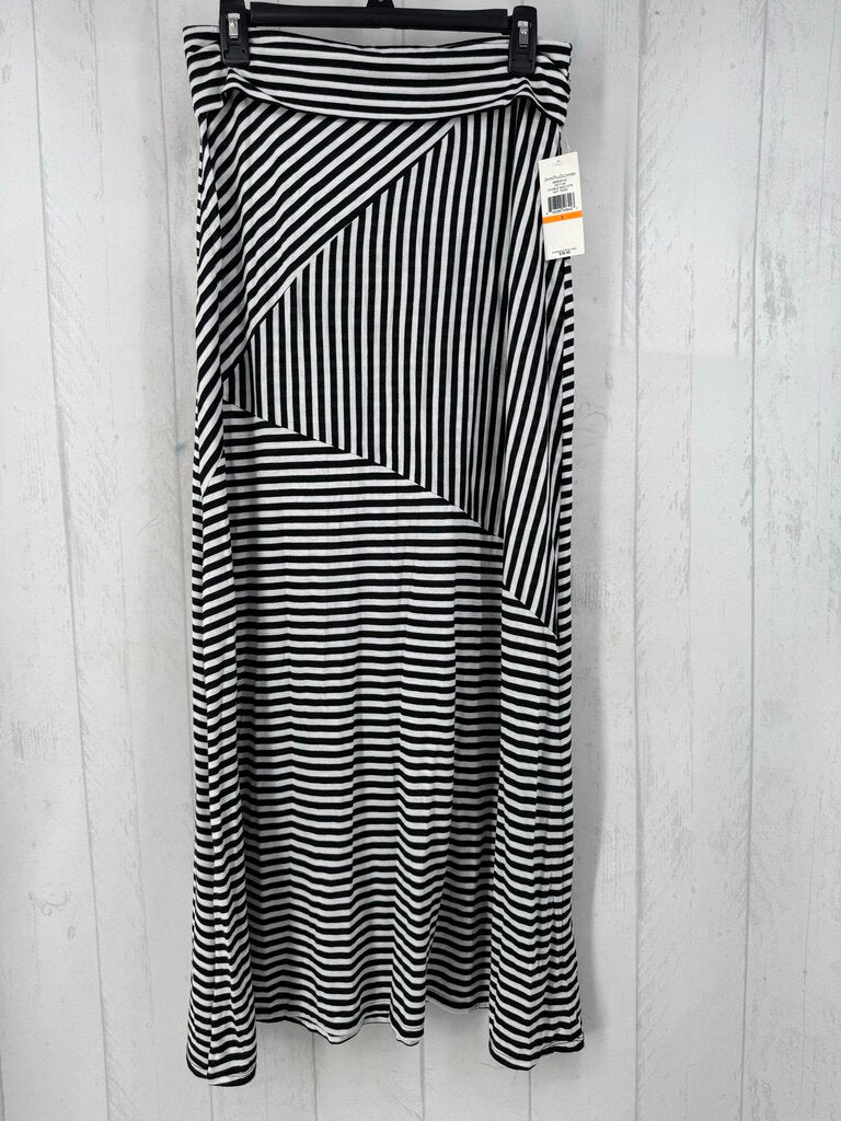 R36 S striped maxi skirt
