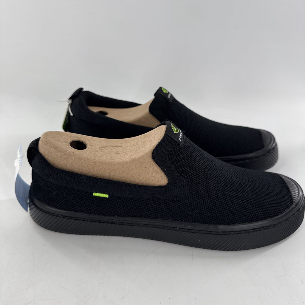 9 mesh slip-on sneaker