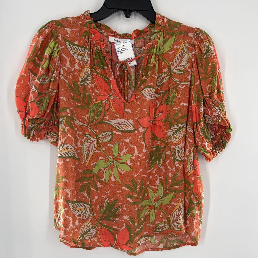 M flo print bow front notch neck s/s top