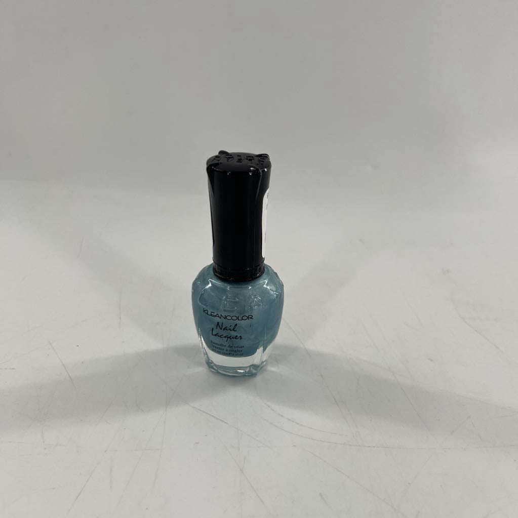 nail polish-blue