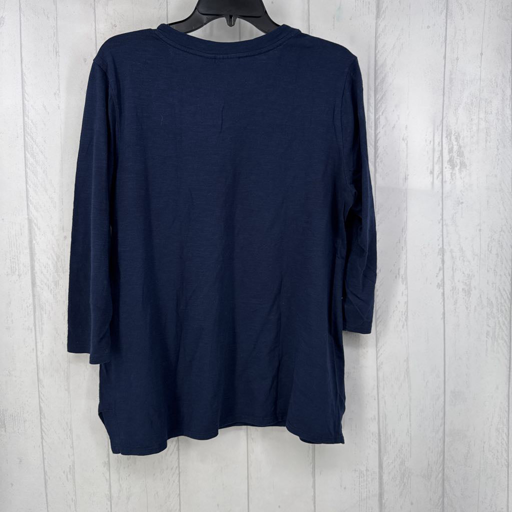 L grommet v-neck 3/4 slv tee