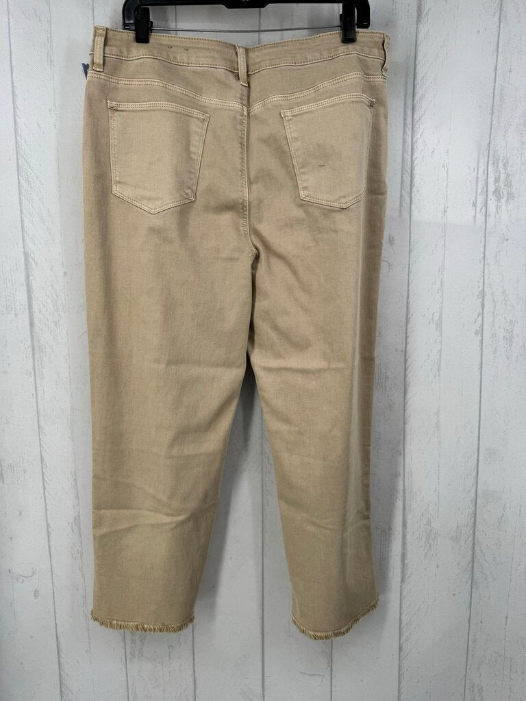 L/XL stretch crop jean