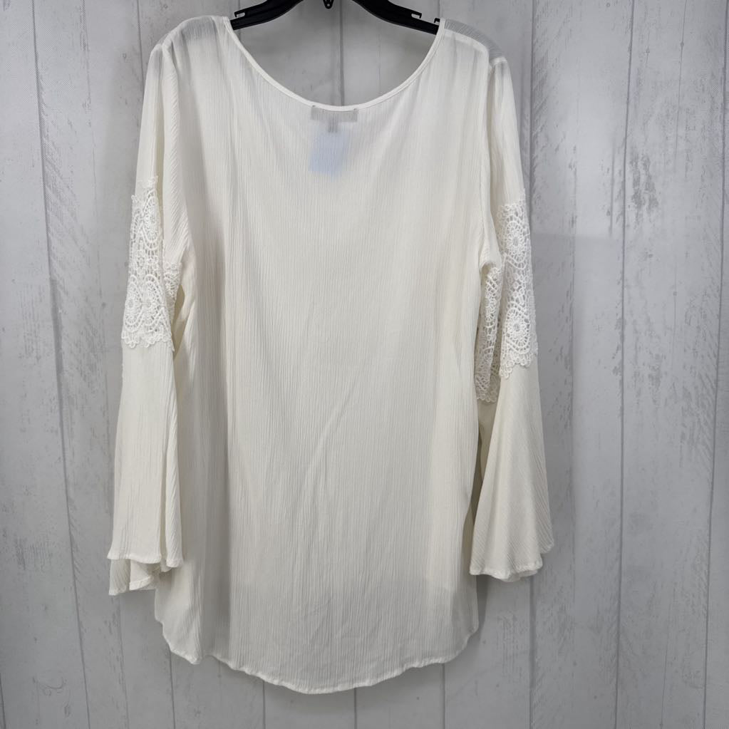 XL lace accent round neck l/s tunic