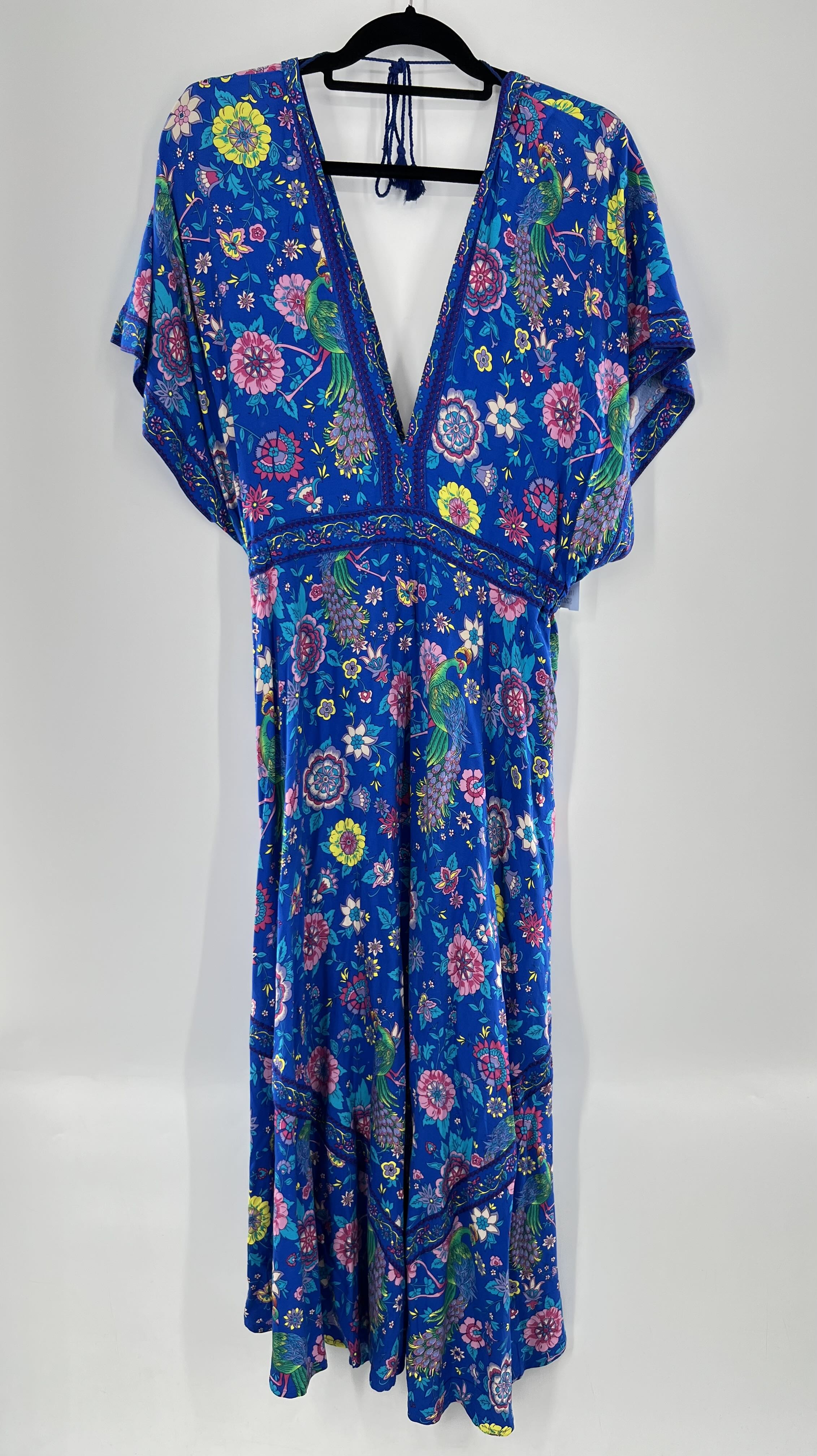 XL flo print v-neck open back s/s dress