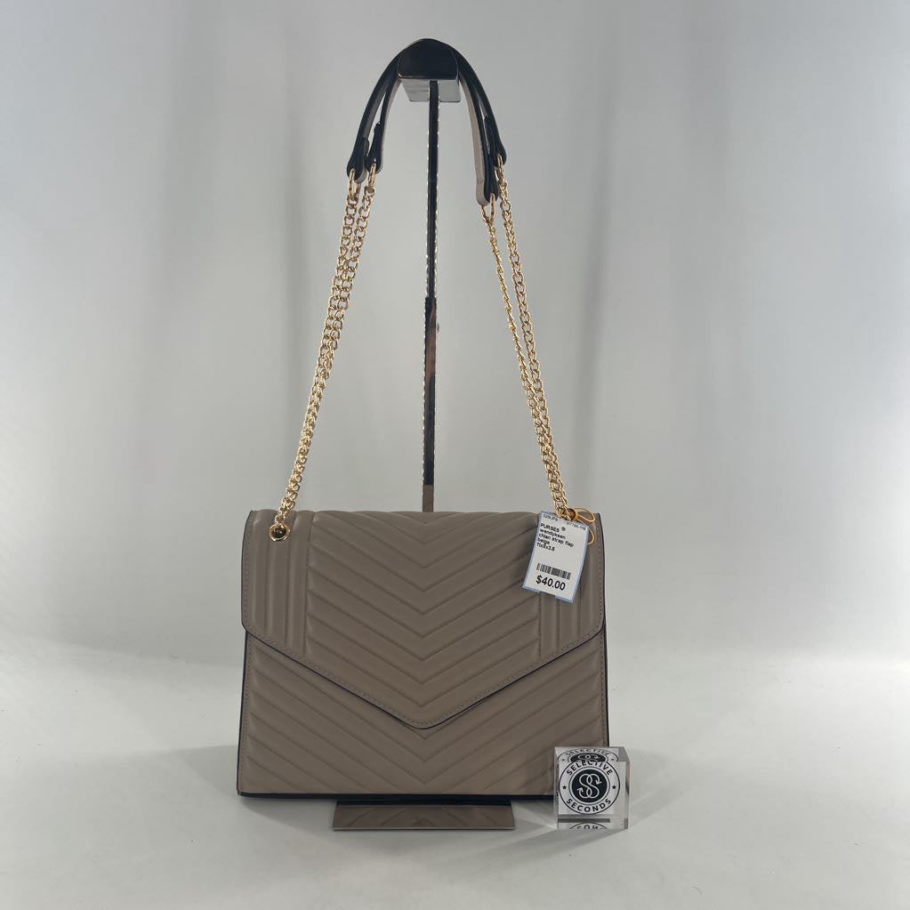 chian strap flap shoulder bag