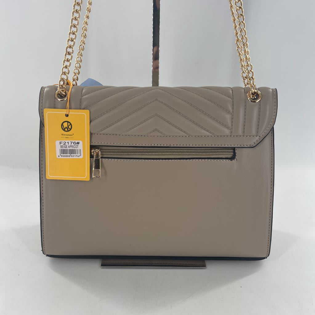 chian strap flap shoulder bag
