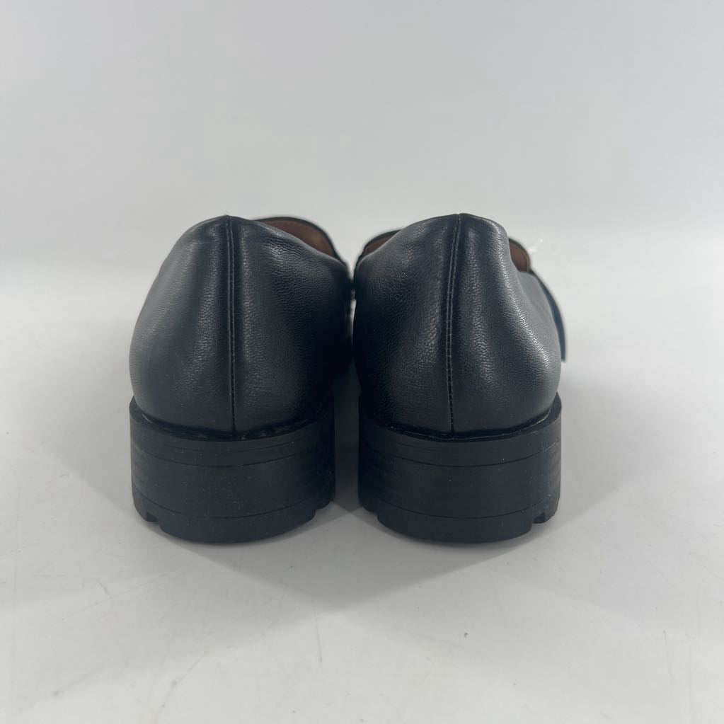 5.5 leather loafer