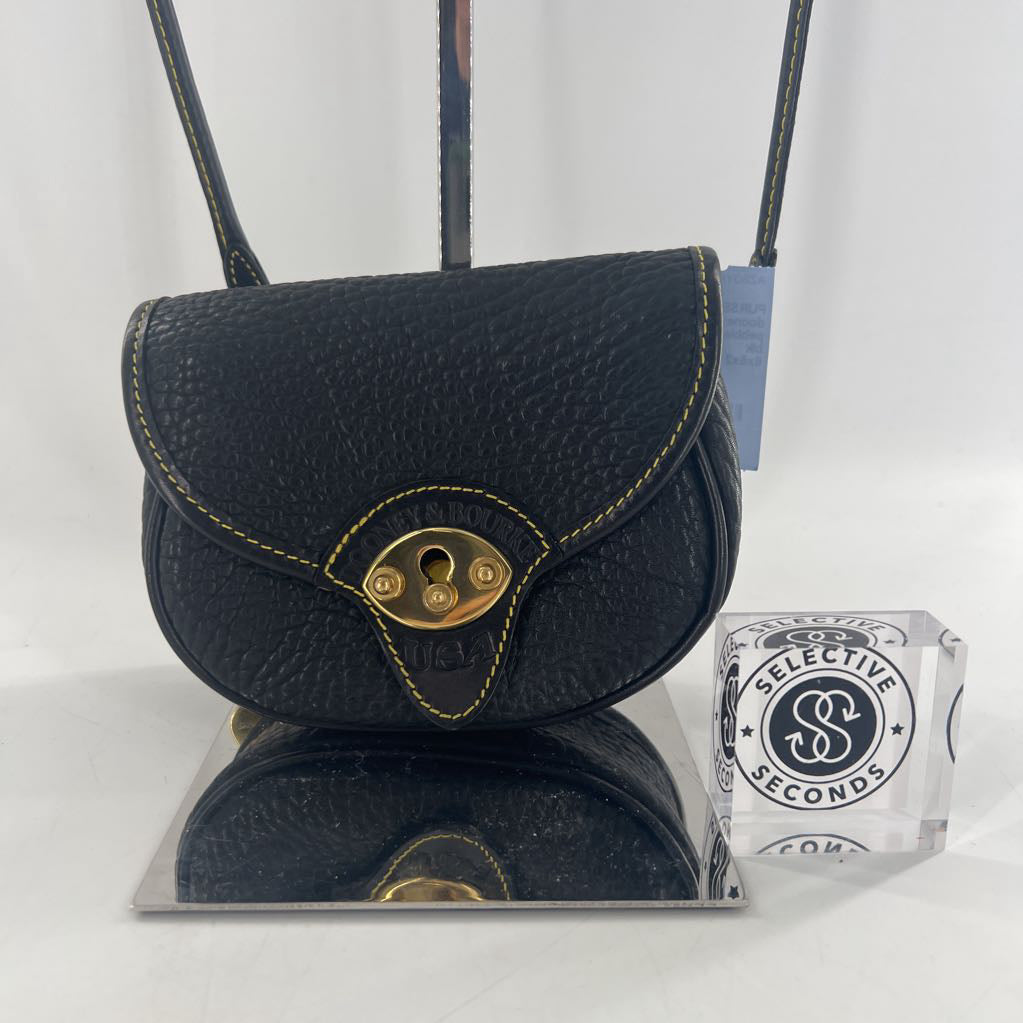 pebbled flap belt bag/crossbody