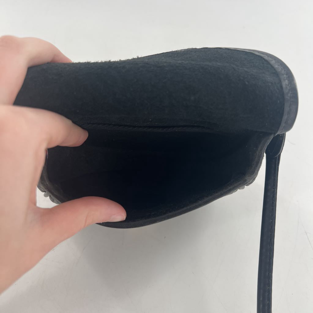 pebbled flap belt bag/crossbody