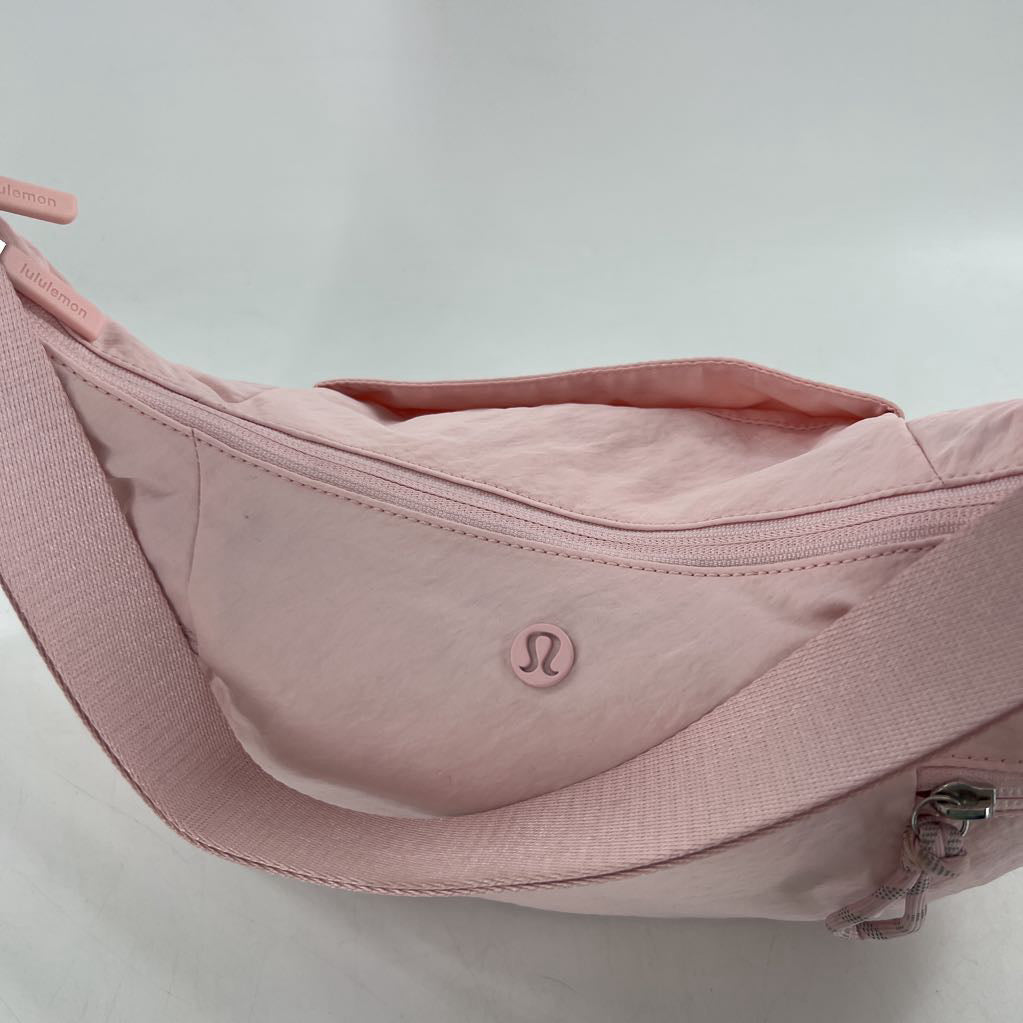 slouchy sling bag