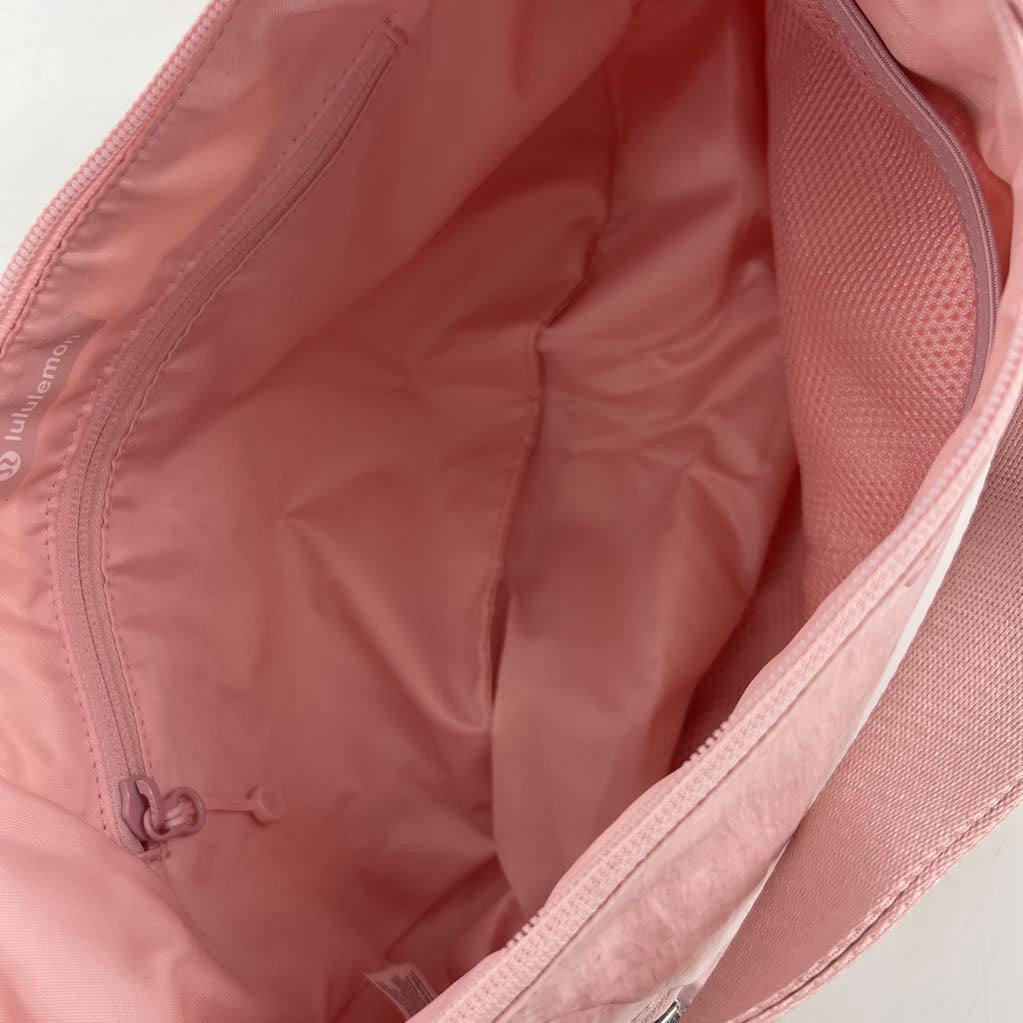 slouchy sling bag