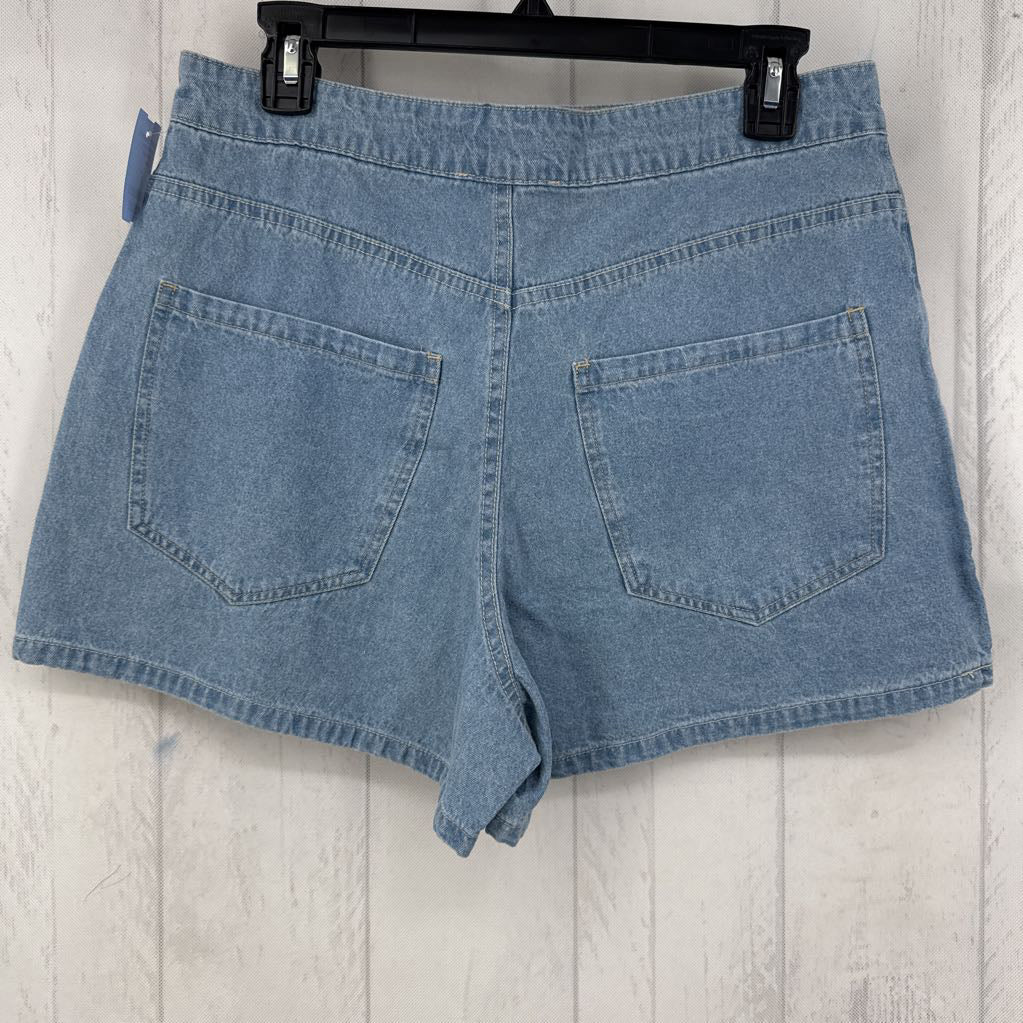 Lightwash Buttoned Mini Skort