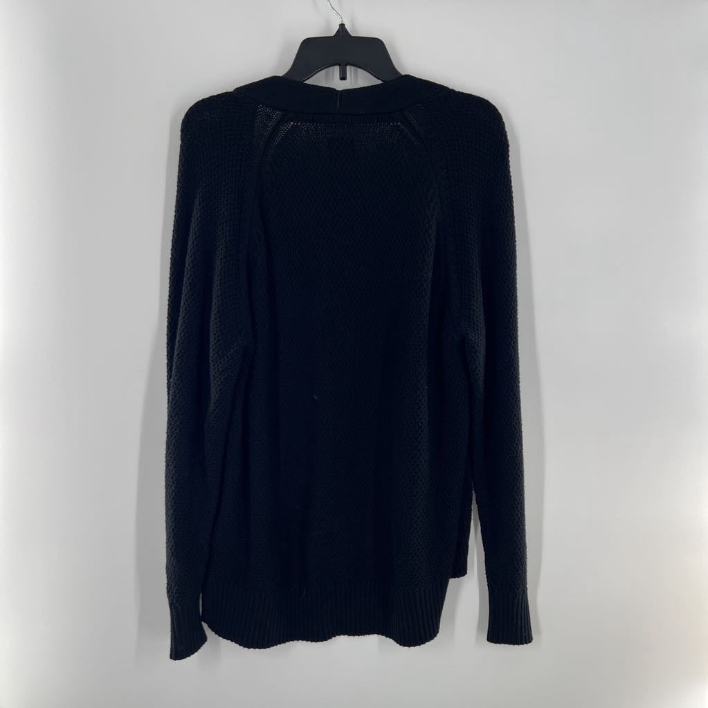 L button front cardi
