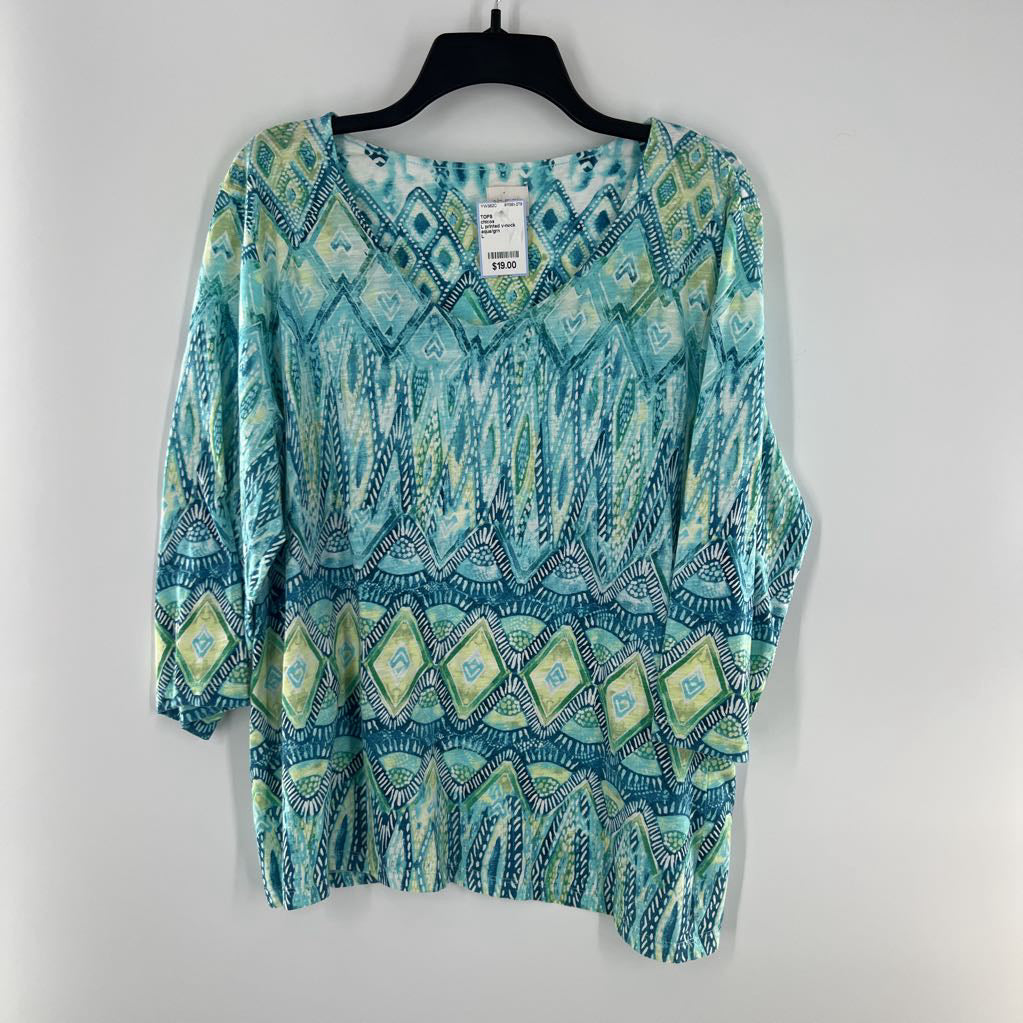 L printed v-neck 3/4 slv tee