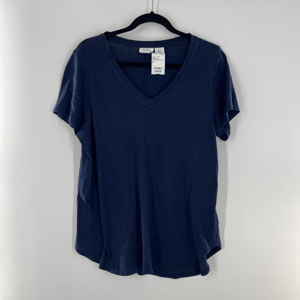 1X v-neck s/s tee