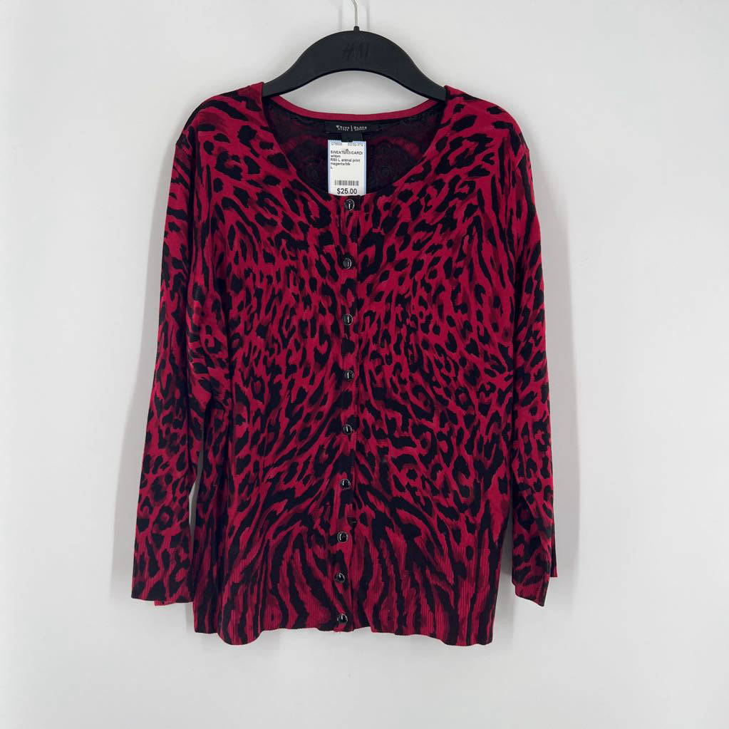 R50 L animal print button down sweater