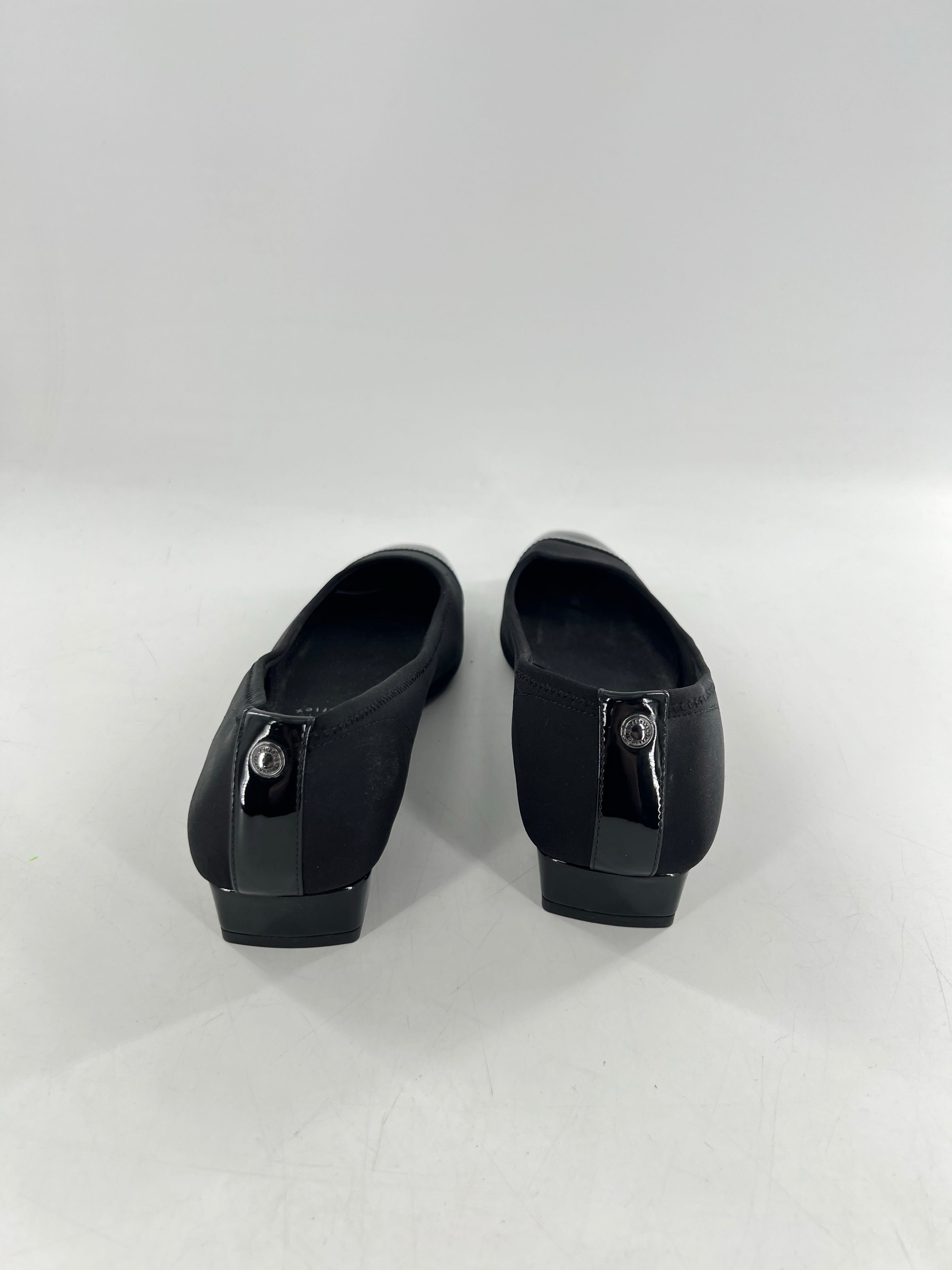 8 patent toe sm heel slip ons
