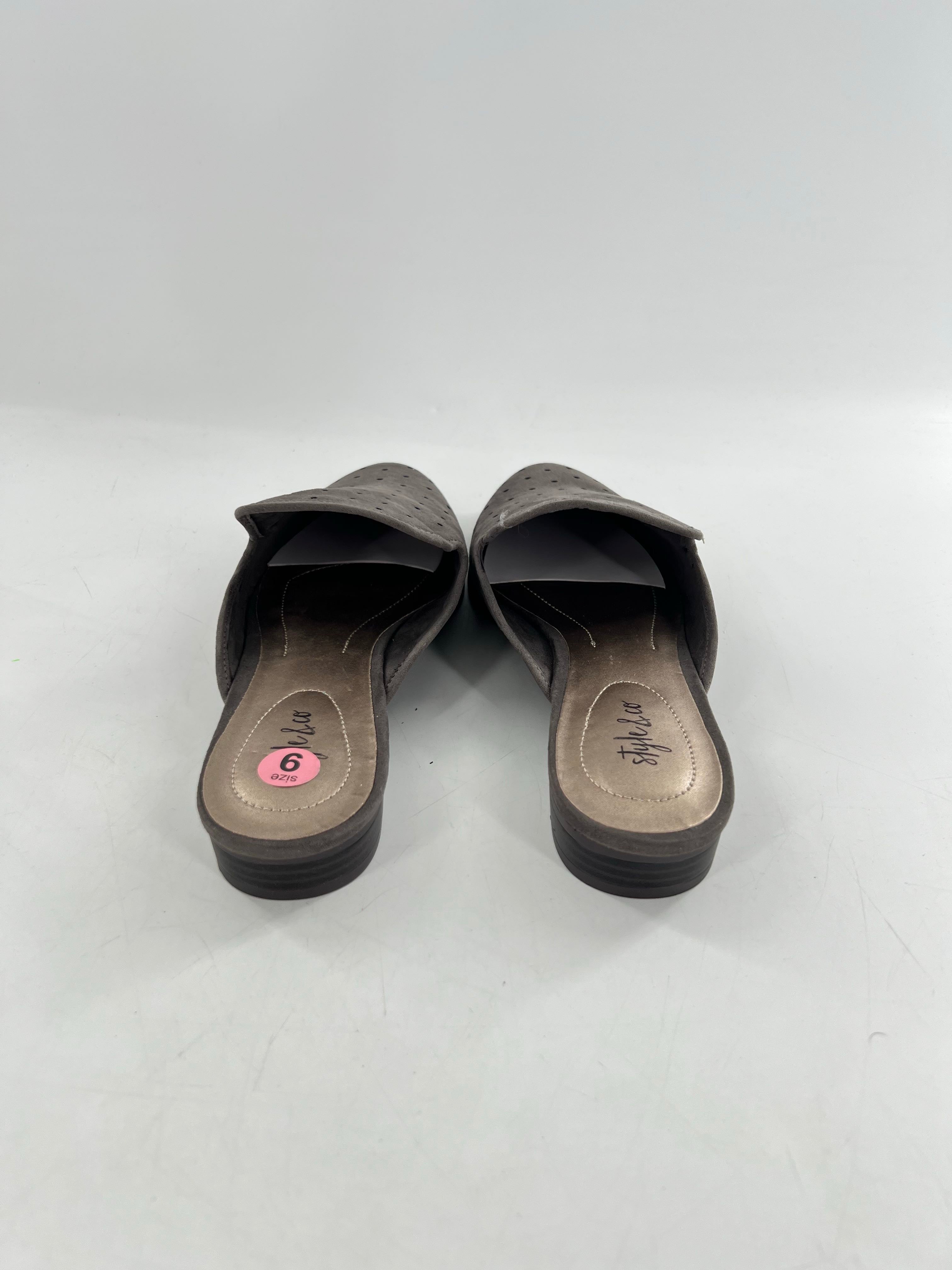 9 slide mules