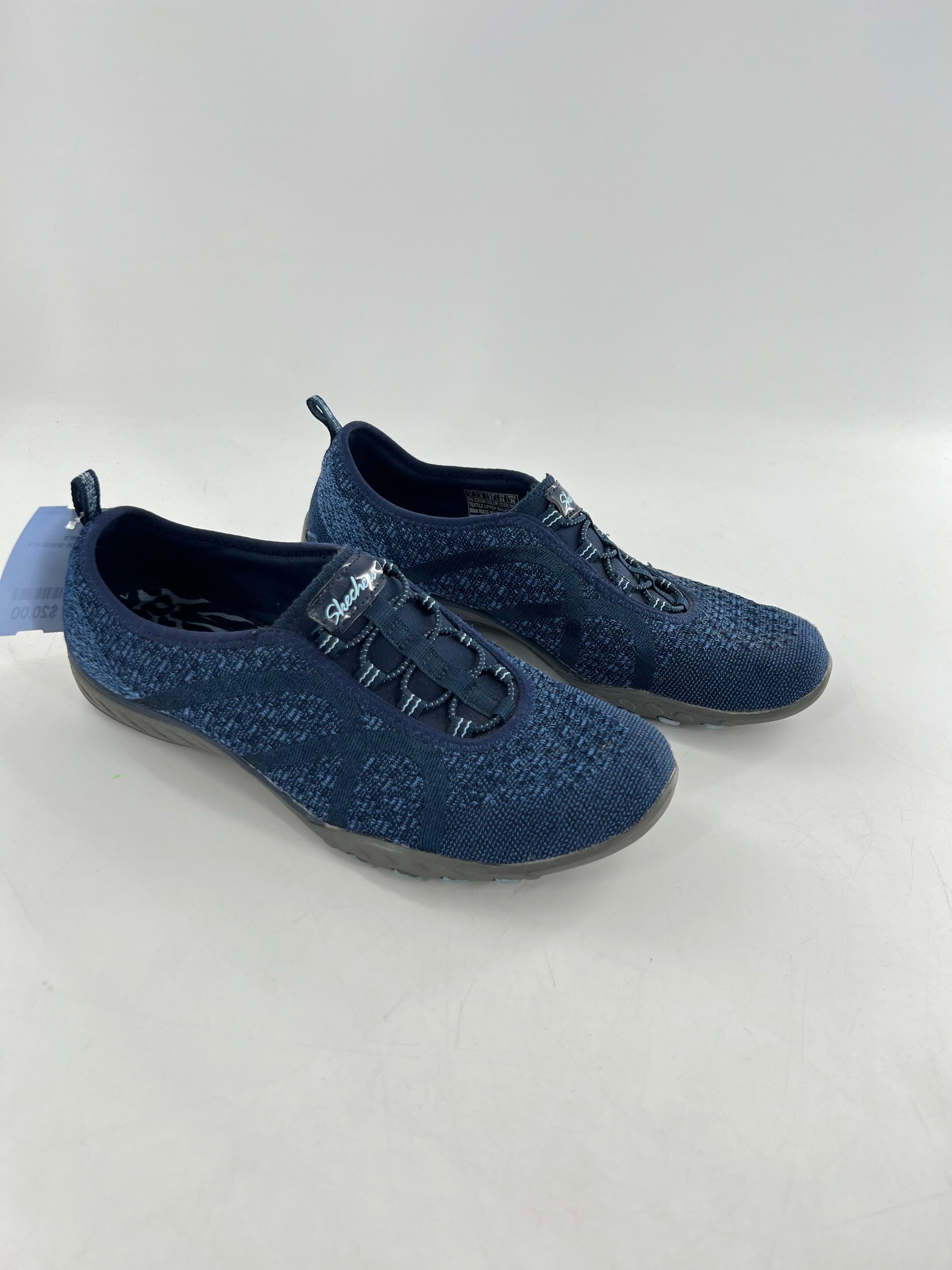 7 slip-on sneakers