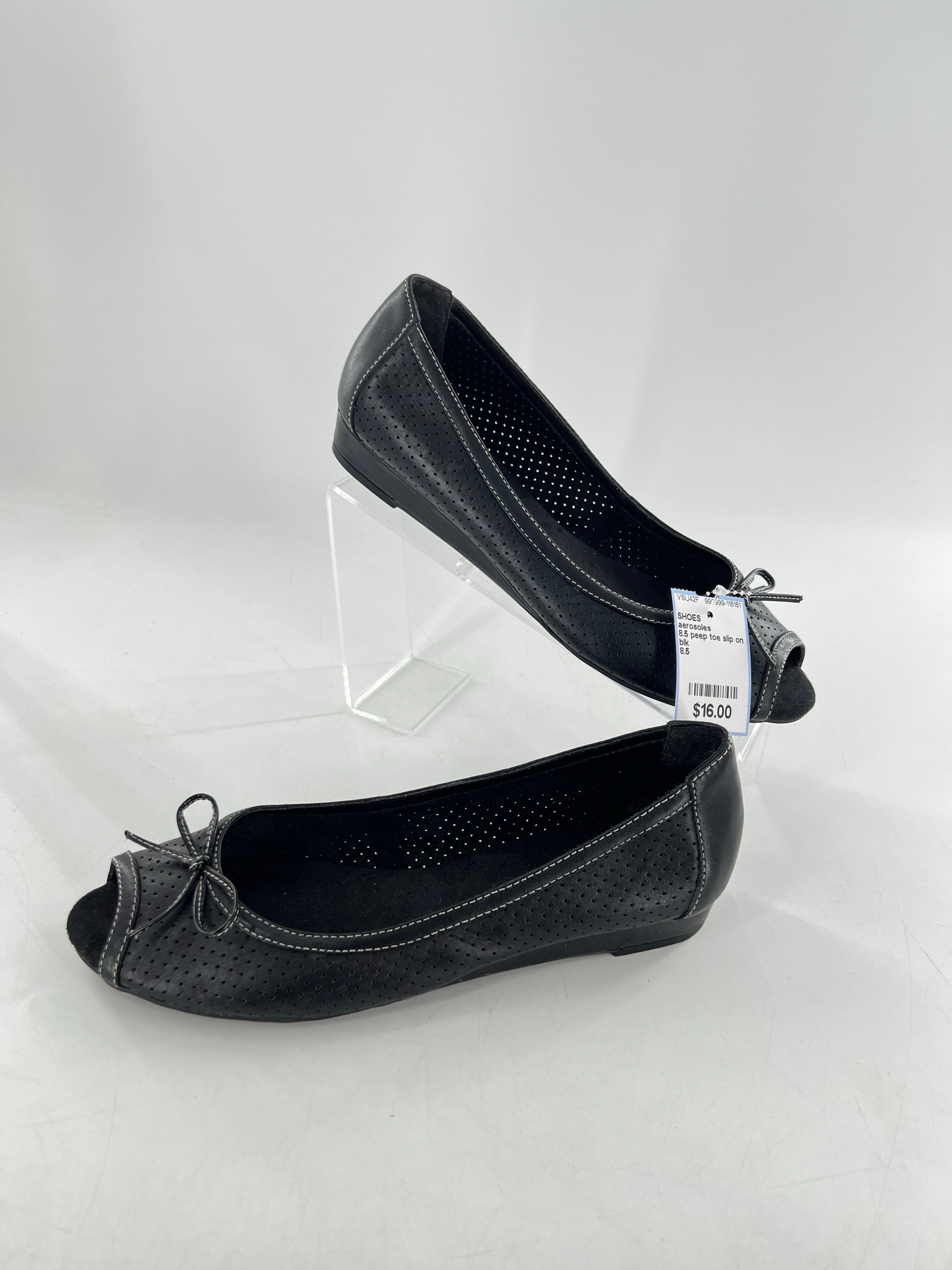 8.5 peep toe slip on flats