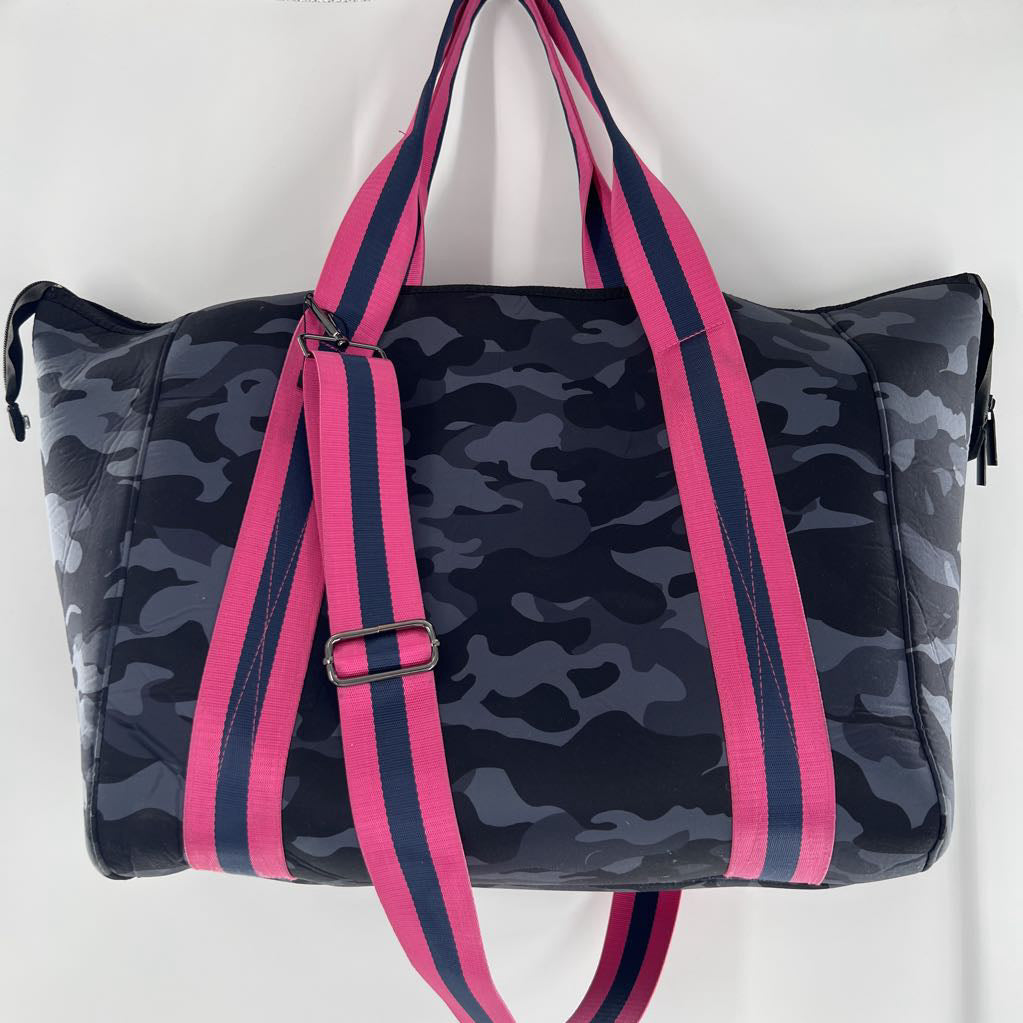 2pc neoprene stripe camo overnight tote bag