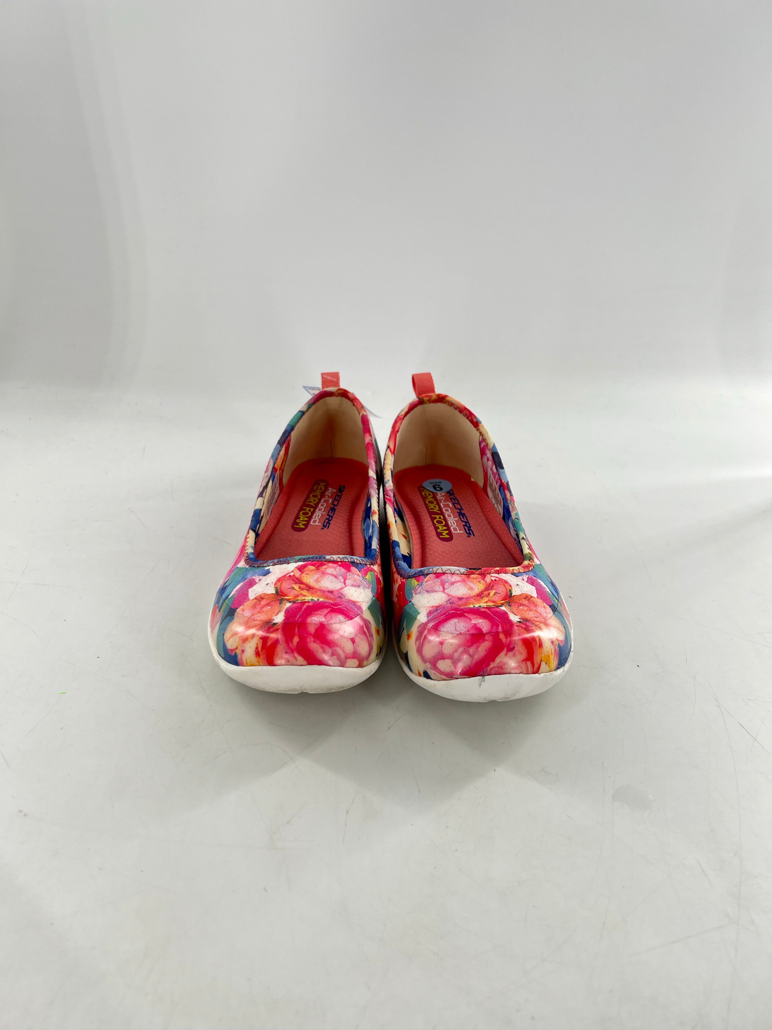 6 flo print slip-ons