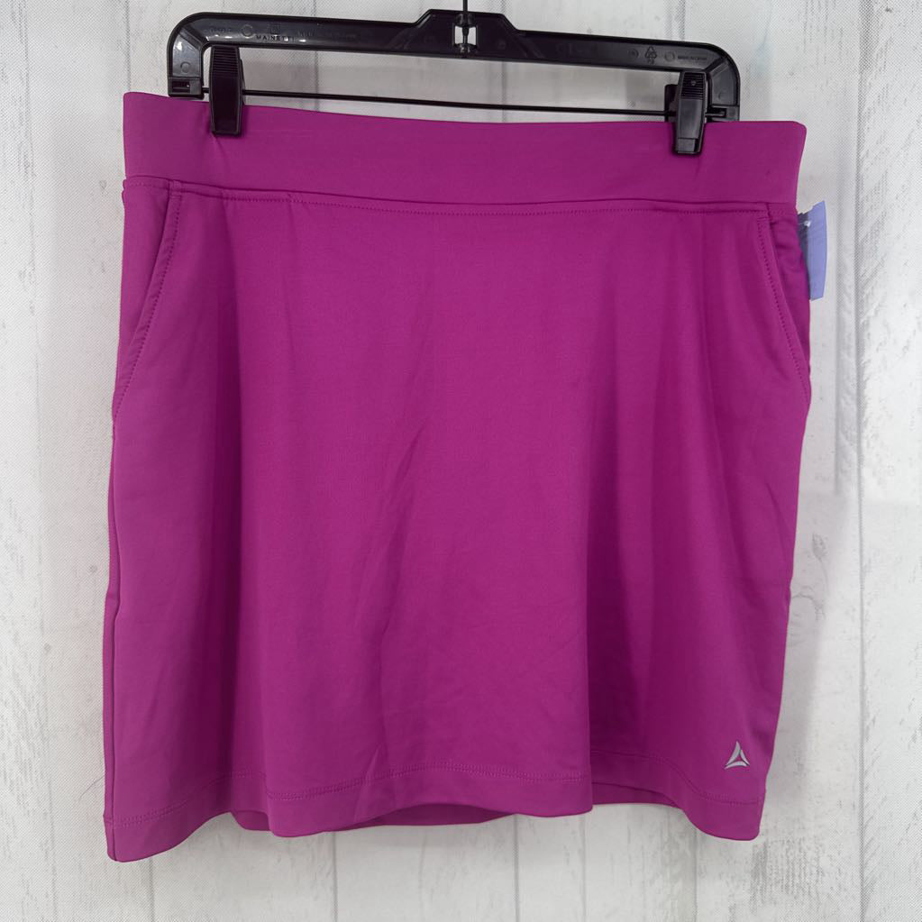 L pull-on skort