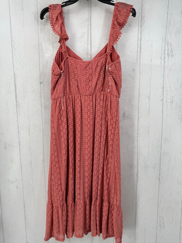 R48 L lace sundress