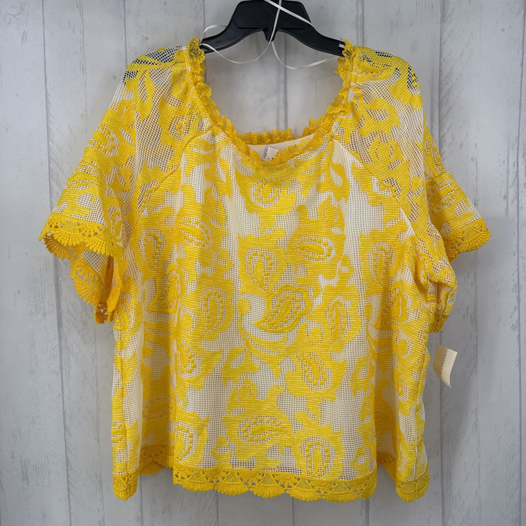 XL embroidered lace trim square neck top
