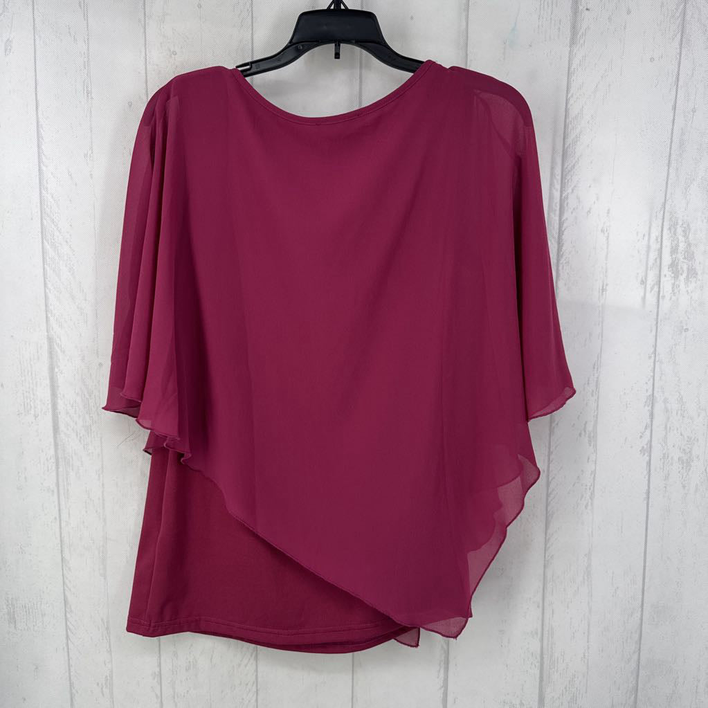 L layered flowy top