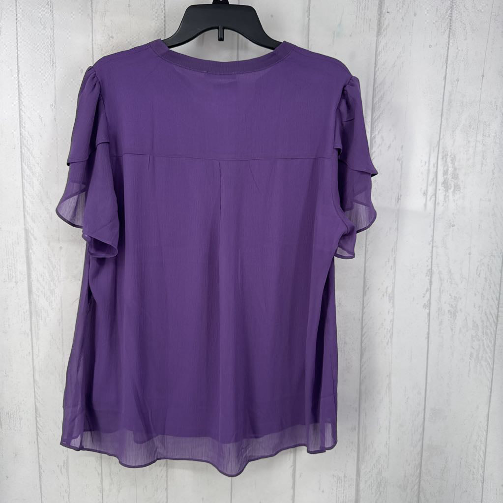XL split neck ruffled slv top s/s