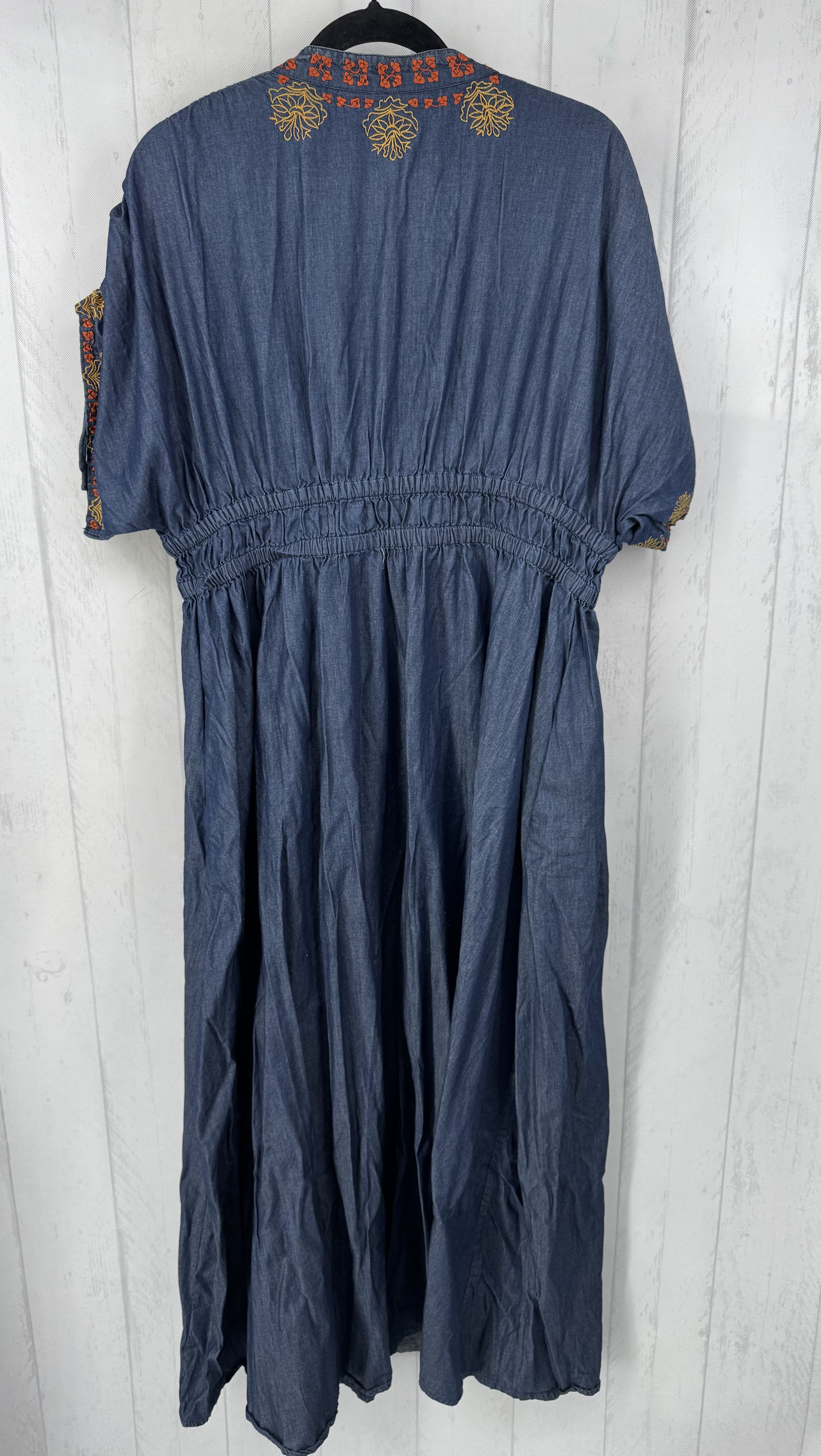 2x s/s embroidered maxi dress