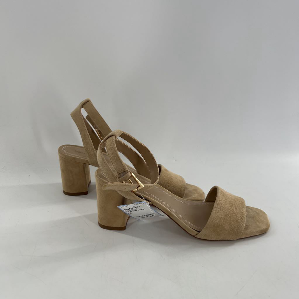 7.5 anikle strap open toe pumps
