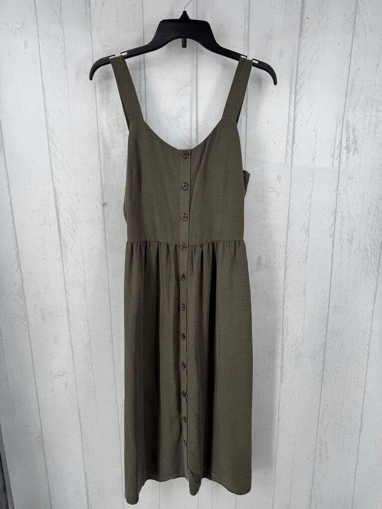 8 button down slvls dress