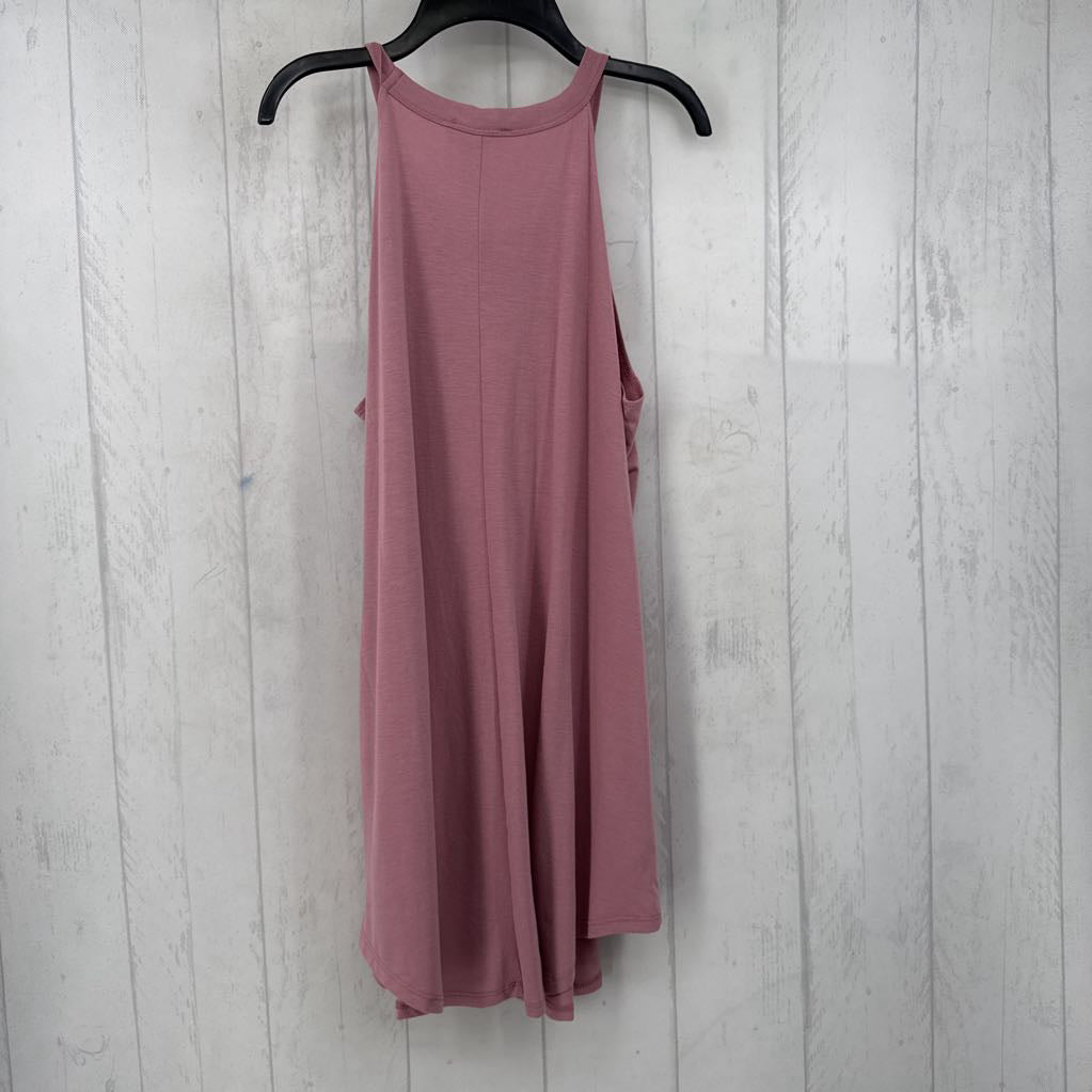L scoop neck tank