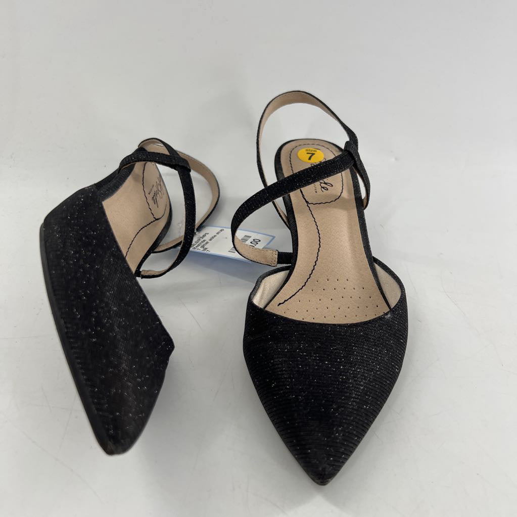 7 glitter ankle strap low heel pumps