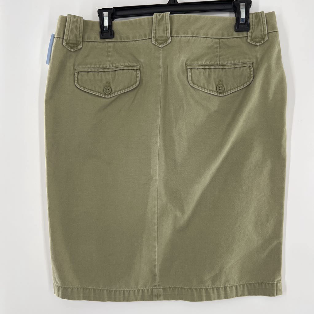 12 khaki bermuda shorts