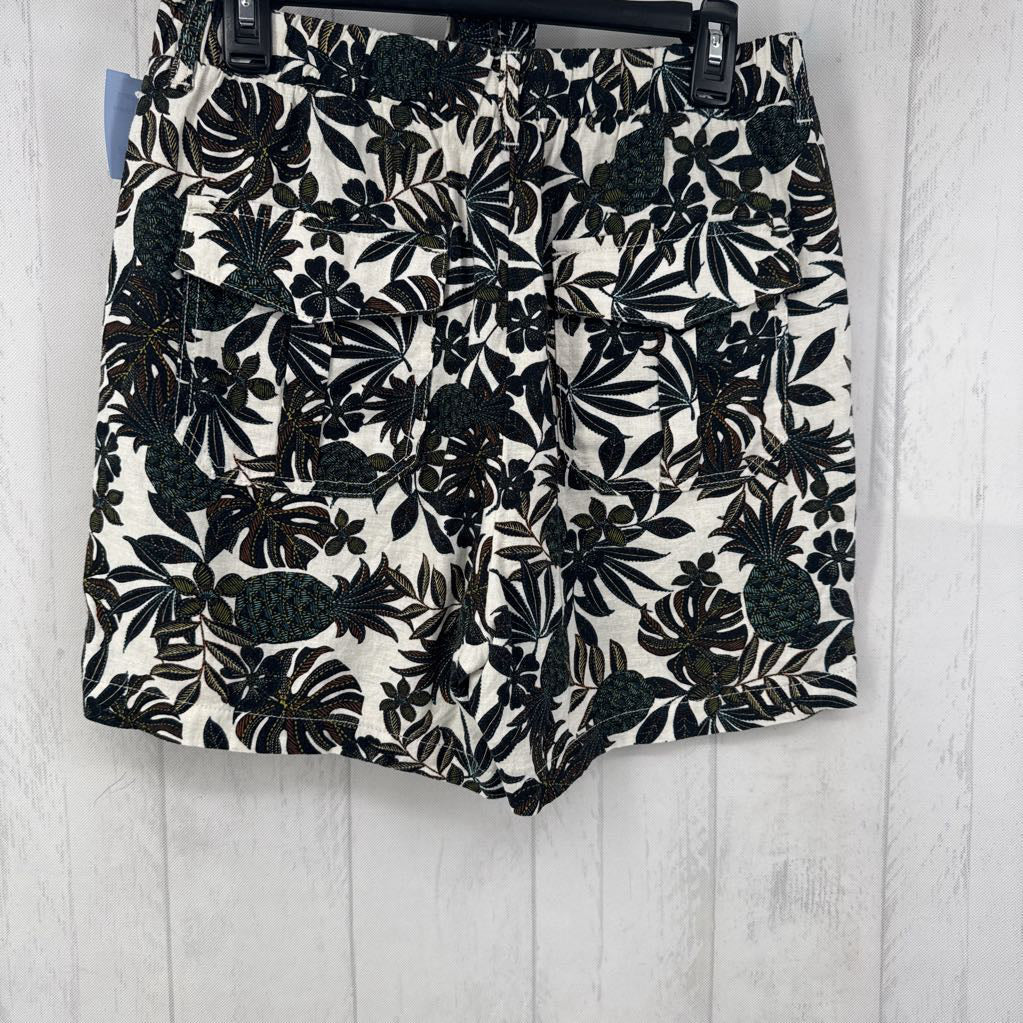 M leaf print shorts w/ belt