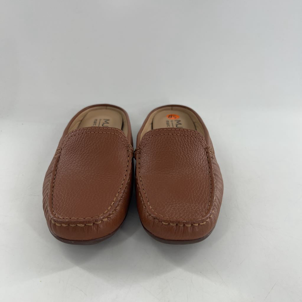 8.5 leather mules