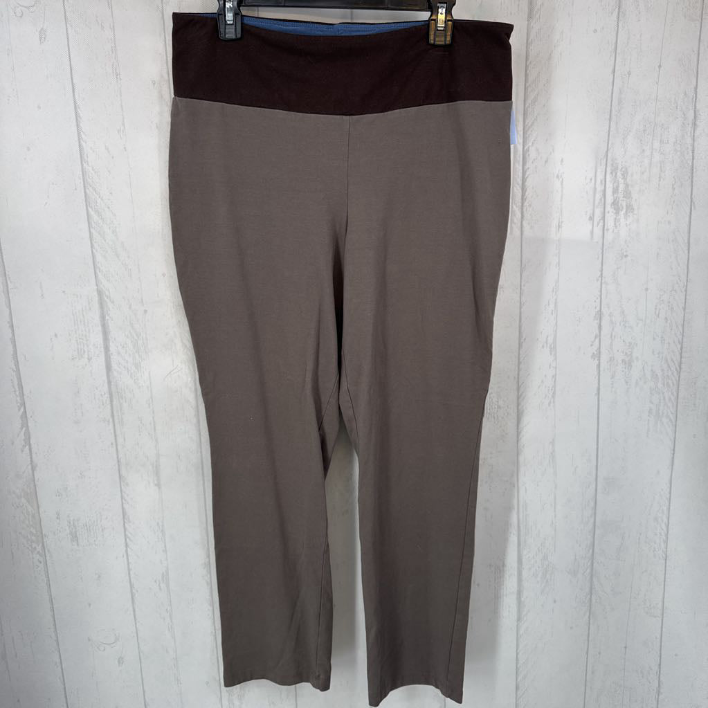 L hi-rise leggings