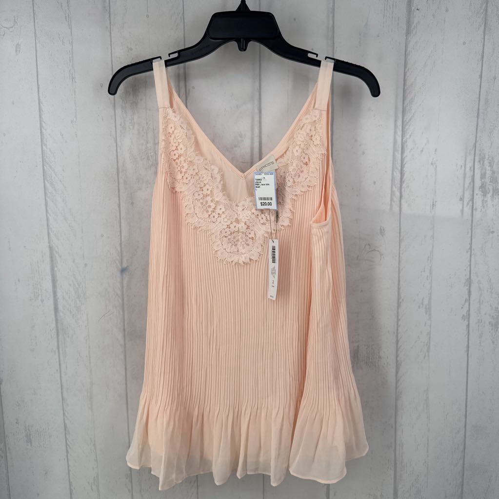 R59 L lace trim pleated tank